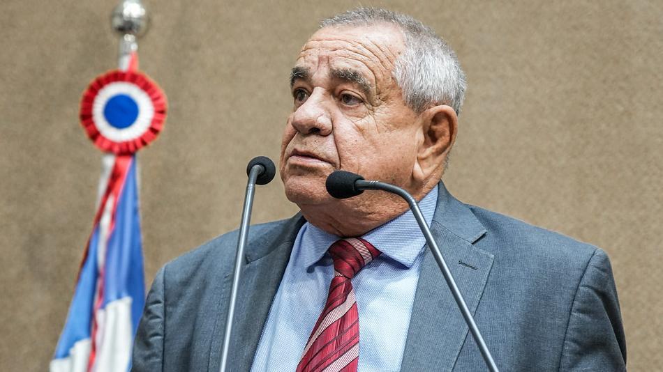 DEPUTADO EUCLIDES FERNANDES PEDE DUPLICAÇÃO DA BR-116 ENTRE JEQUIÉ E RAFAEL JAMBEIRO