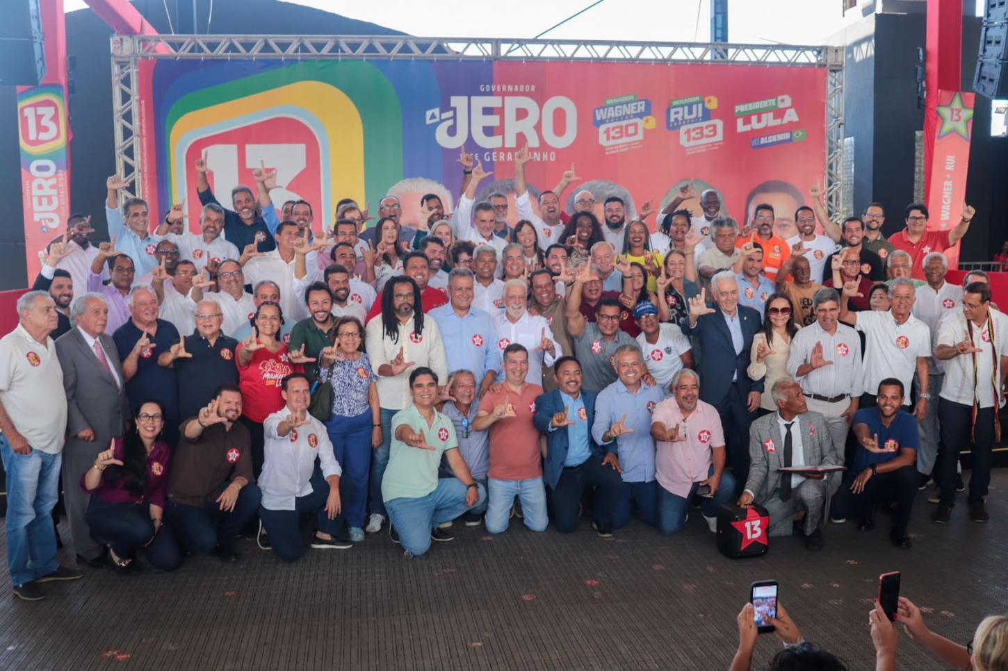 JERÔNIMO INTENTENSIFICA MOBILIZAÇÃO E MONTA FRENTE SUPRAPARTIDÁRIA EM FAVOR DE LULA