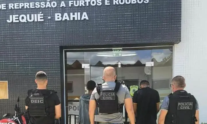 POLÍCIA CIVIL PRENDE SUSPEITOS DE DIVERSOS FURTOS NA CIDADE DE JEQUIÉ